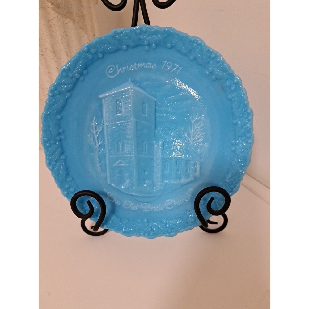 Vintage 1971 Blue Fenton The Old Brick Church Christmas Plate  8"